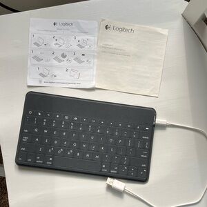 Logitech Keys-to-Go wireless keyboard